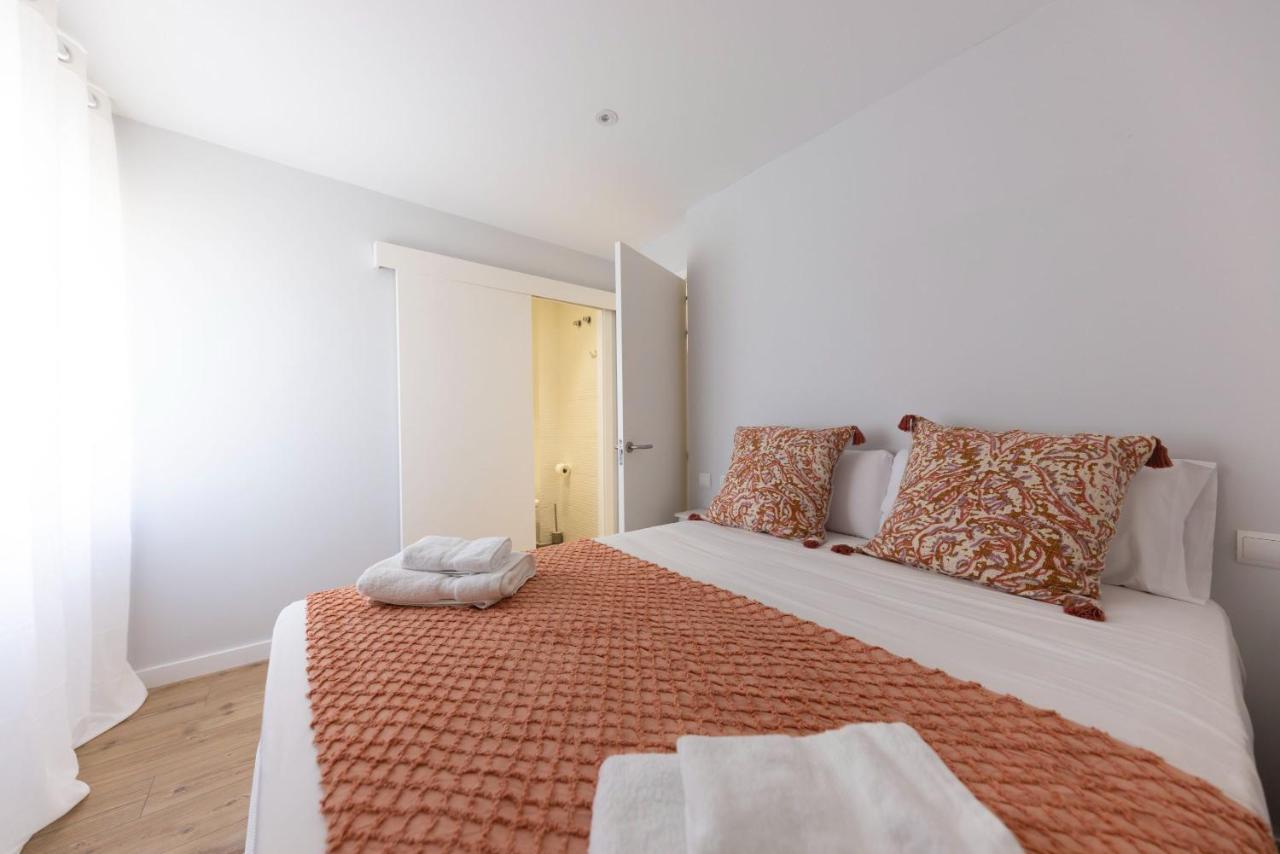 Apartamento Bravissimo Eiximenis, With Beautiful Terrace And Views Gerona Exterior foto