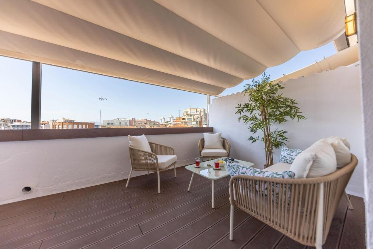Apartamento Bravissimo Eiximenis, With Beautiful Terrace And Views Gerona Exterior foto