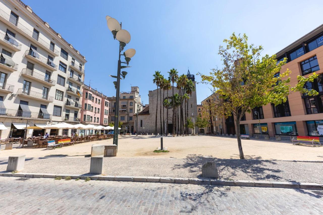 Apartamento Bravissimo Eiximenis, With Beautiful Terrace And Views Gerona Exterior foto